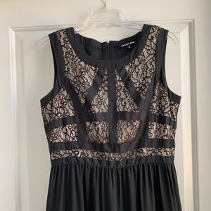 Gianni Bini Black & Cream Lace Maxi Dress, Size 10